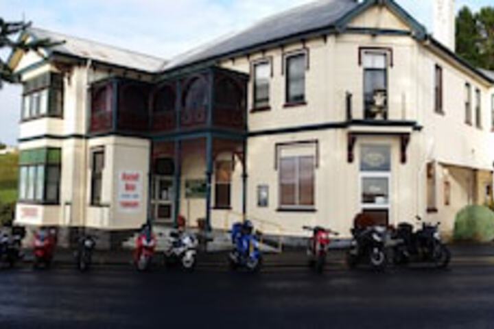Waratah TAS Accommodation Coffs Harbour