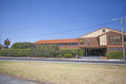 St Georges Motor Inn - Accommodation Coffs Harbour 1