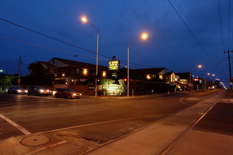 St Georges Motor Inn - Accommodation Coffs Harbour 2