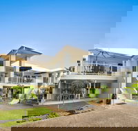 Noosa River Palms - Accommodation Coffs Harbour