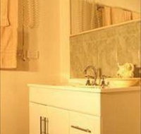 The Keepers Cottages - Accommodation Coffs Harbour