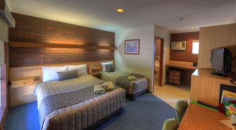 Bairnsdale Tanjil Motor Inn - Accommodation Coffs Harbour 3