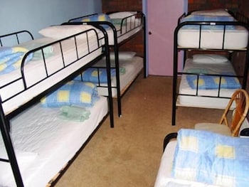 Warrnambool Beach Backpackers - Accommodation Coffs Harbour 5