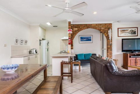 Atlantis - Accommodation Coffs Harbour 6