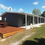 TERRIFIC On TAMARA CRESCENT - Accommodation Coffs Harbour 0