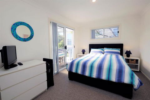 SPINNAKER 2 - Accommodation Coffs Harbour 1