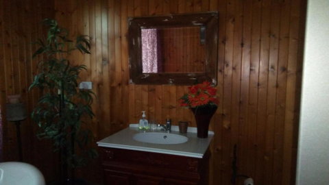GOLDEN LACE B & B - Accommodation Coffs Harbour 3