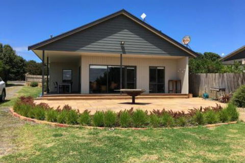 Apostle Hideaway Central Port Campbell - Accommodation Coffs Harbour 0