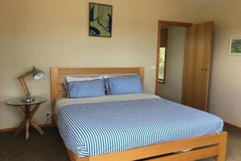 Apostle Hideaway Central Port Campbell - Accommodation Coffs Harbour 7