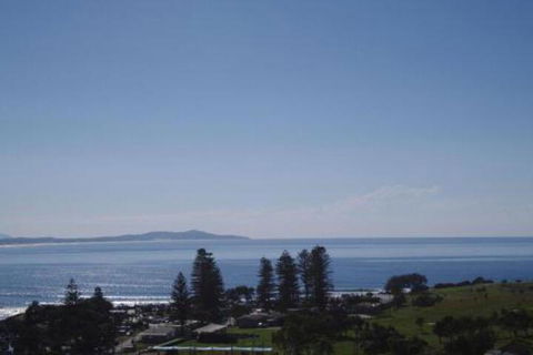 AAA Views 2 View Street - Accommodation Coffs Harbour 0