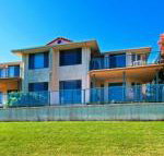 Dolphins 2 7 Commodore Crescent - Accommodation Coffs Harbour