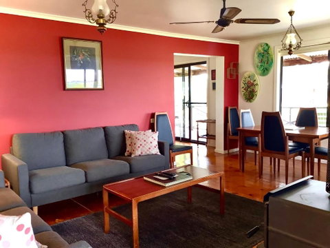 Gilgraves Vineyard Farmstay - Accommodation Coffs Harbour 3