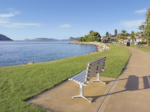 Ocean Panorama 1 Bedroom Oceanview Apt - Accommodation Coffs Harbour 3