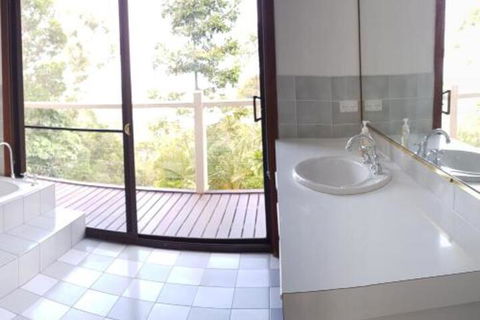 Million Dollar Views To Gold Coast - Accommodation Coffs Harbour 5