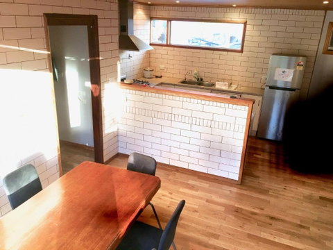 Romantic Getaway With Spa & Wifi Pet Friendly - Accommodation Coffs Harbour 1