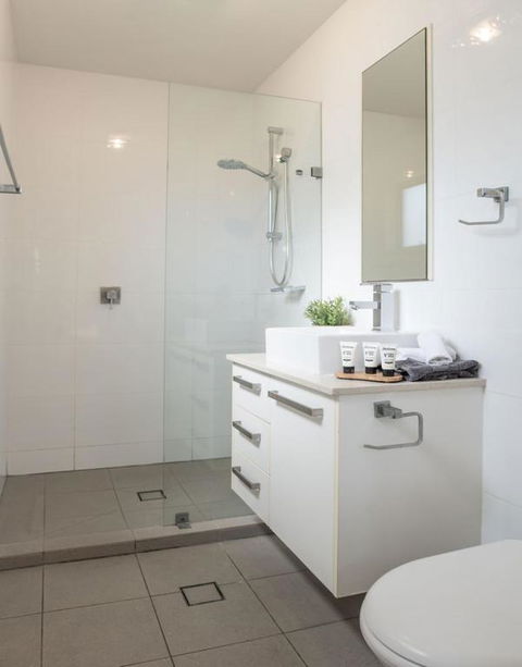 Noosaville Hideaway - Accommodation Coffs Harbour 2