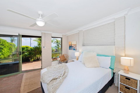 Panorama Beach House - Accommodation Coffs Harbour 1