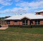 Country Meets Town - Accommodation Coffs Harbour