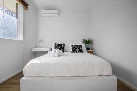 Alice Wonderland In 4 Beds House - Accommodation Coffs Harbour 4