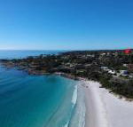 GRANITE BEACH HOUSE at Bay of Fires - Accommodation Coffs Harbour