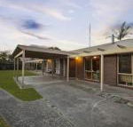 Dolf Inn pet friendly  close to town - Accommodation Coffs Harbour
