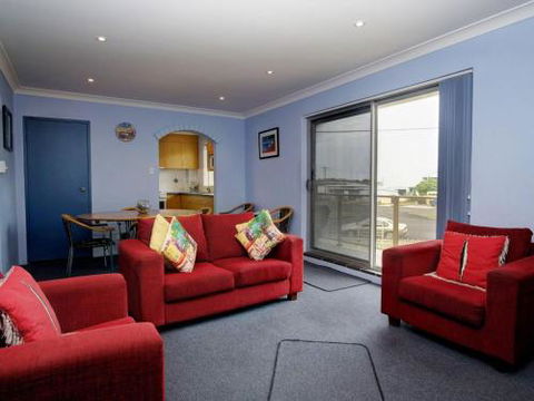 Anchorage 7 Beautifully Renovated Close To Rockpool - Accommodation Coffs Harbour 6