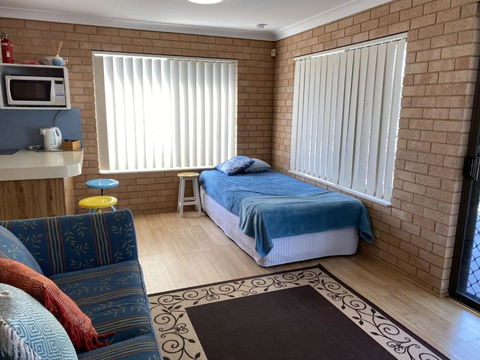 NARRAWALLEE RETREAT - Accommodation Coffs Harbour 2