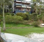 Green Point Lakehouse - Accommodation Coffs Harbour