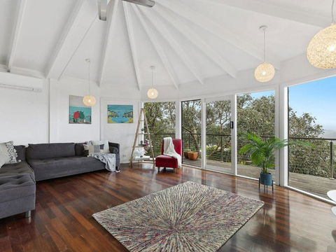 NICHE On NOBLE Ever Changing Vista - Accommodation Coffs Harbour 2