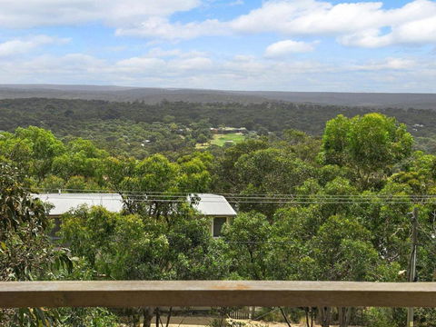 NICHE On NOBLE Ever Changing Vista - Accommodation Coffs Harbour 3