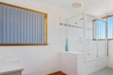 Amazing Aspects Perched Above Tilbury Cove - Accommodation Coffs Harbour 5