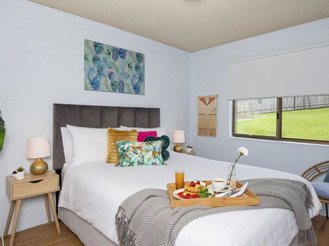 Armstrong Ridge Affordable Beach Oasis - Accommodation Coffs Harbour 1