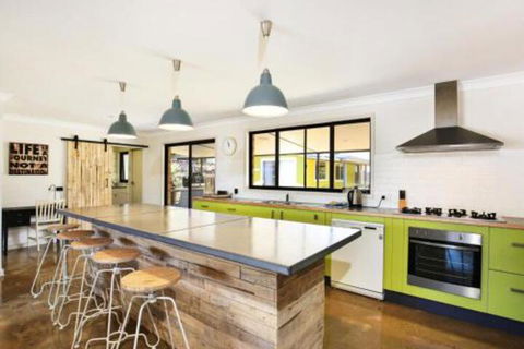Aloha Pet & Family Friendly 10 Min Walk To Beach - Accommodation Coffs Harbour 5
