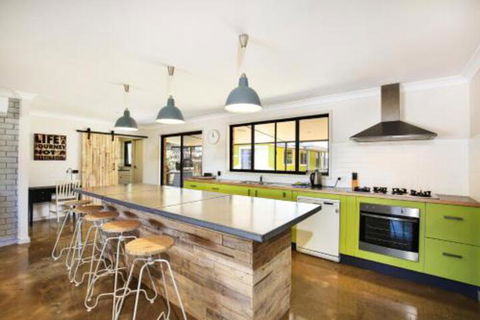 Aloha Pet & Family Friendly 10 Min Walk To Beach - Accommodation Coffs Harbour 0