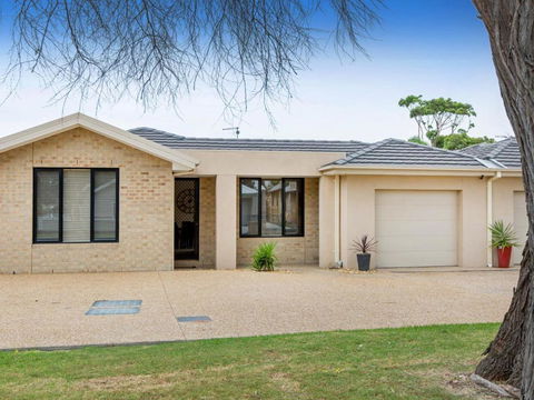 COASTAL HAVEN DROMANA - Accommodation Coffs Harbour 6