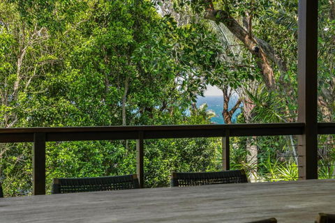 Holiday Hideaway Sunshine Beach - Accommodation Coffs Harbour 5