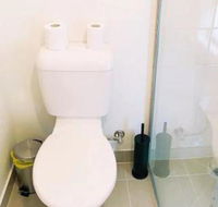 Comfortable 4BR 2Bath House Tarneit Melbourne - Accommodation Coffs Harbour