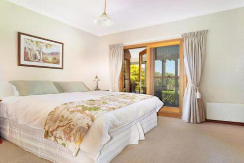 Jaspers Brush Tranquil Gardens & Stunning Views - Accommodation Coffs Harbour 7