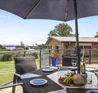 SunRay on Orama spacious with great views - Accommodation Coffs Harbour