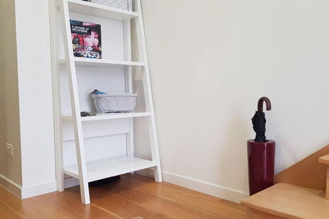 CHELSEA Family Home Close To Beach & Shops - Accommodation Coffs Harbour 4