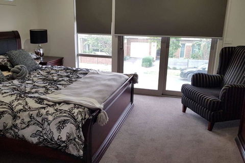 CHELSEA Family Home Close To Beach & Shops - Accommodation Coffs Harbour 6