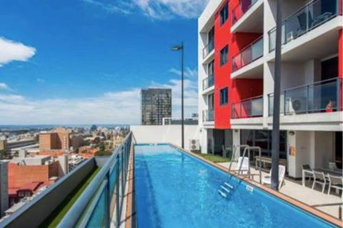 CENTRAL CBD EXEC STUNNING VIEW WIFI NETFLIX WINE - Accommodation Coffs Harbour 3