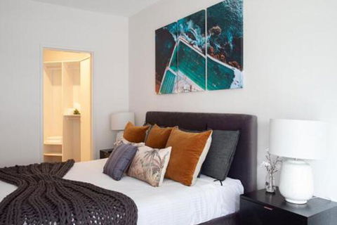 THE HYDEAWAY LUXE HYDE PARK CITY APARTMENT Hosted By LAbode Accommodation - Accommodation Coffs Harbour 5