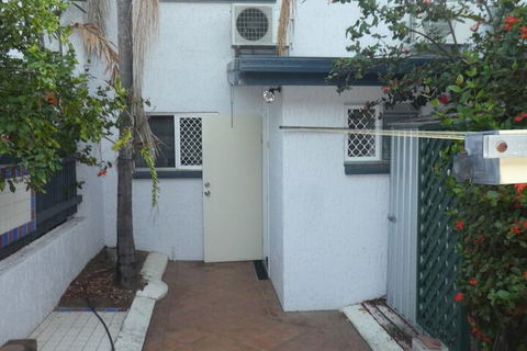 Townsville Terrace - Accommodation Coffs Harbour 7