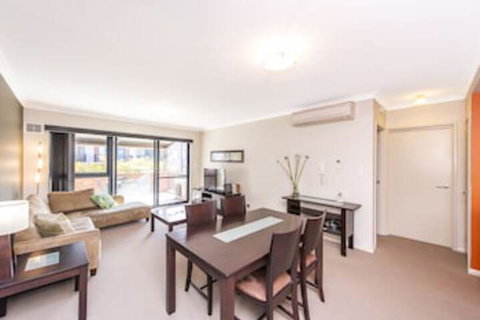 Subiaco Emporium Apartment - Accommodation Coffs Harbour 6