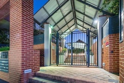 Subiaco Emporium Apartment - Accommodation Coffs Harbour 2