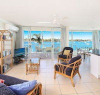 Amazing Waterfront Views Sunshine Coast H330 - Accommodation Coffs Harbour