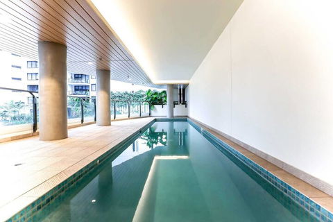 Incredible Riverside Apartment In Brisbane - Accommodation Coffs Harbour 3