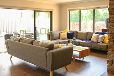 Amaroo - Accommodation Coffs Harbour 5