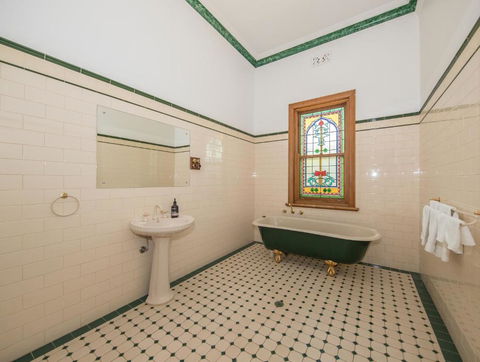 Barossa Valley View Guesthouse - Accommodation Coffs Harbour 1